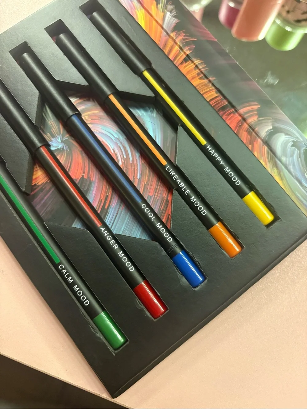 Linda Hallberg Mood Crayons - Colorful Eyeliner